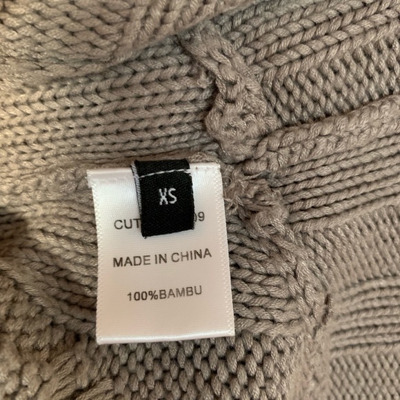 Kimberly Ovitz high-low knit sweater - Picture 6 of 8